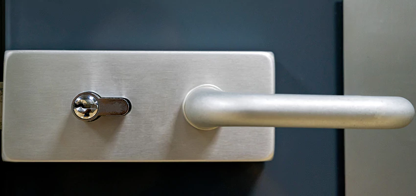Change Patio Door Locks in Orangevale, California